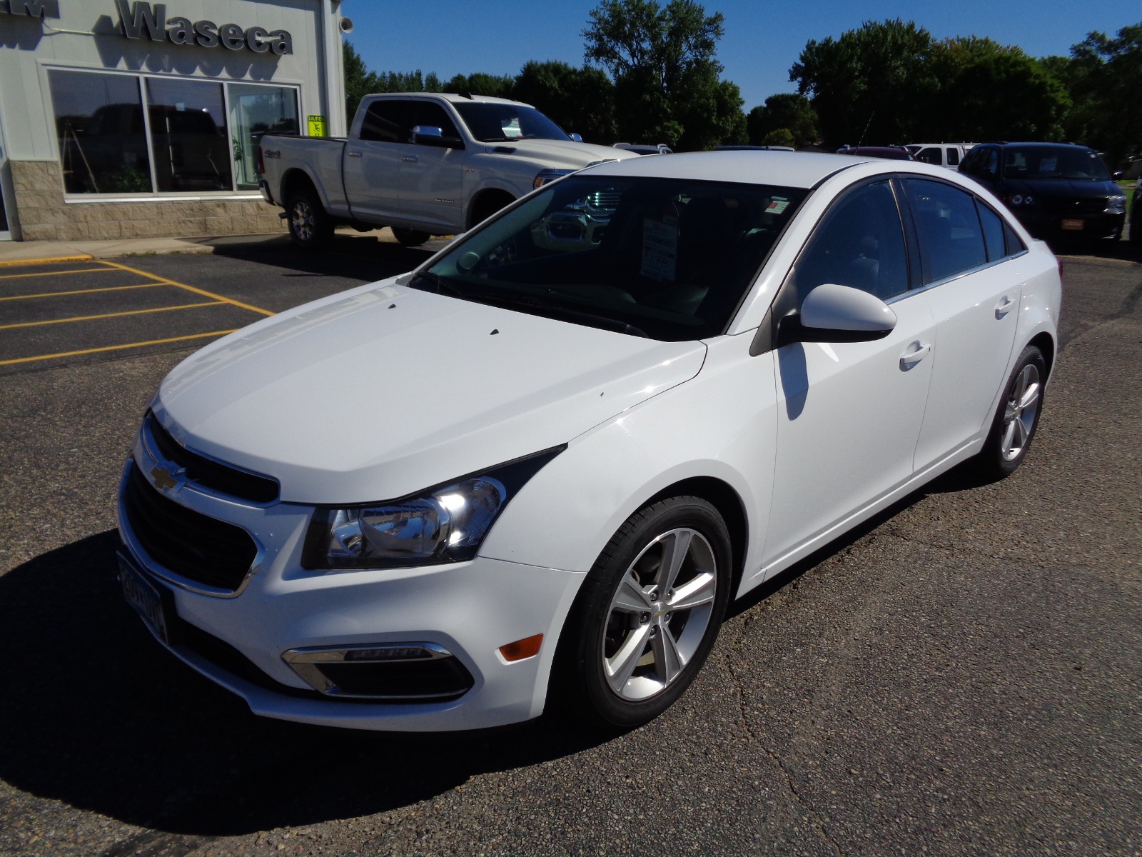 Pre-Owned 2015 Chevrolet Cruze 2lt Auto 4dr Car in Waseca #20345A ...